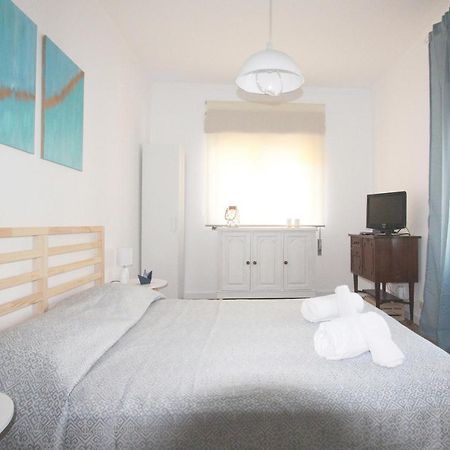 Apartment Jara, タヴィラ エクステリア 写真
