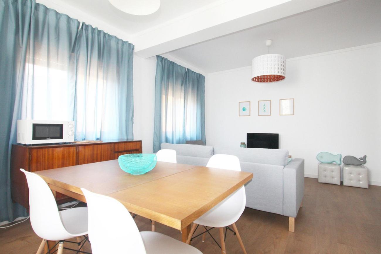 Apartment Jara, タヴィラ エクステリア 写真